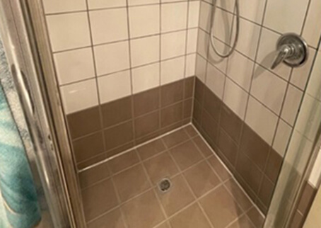 Shower Restoration (Grout/Silicone)
